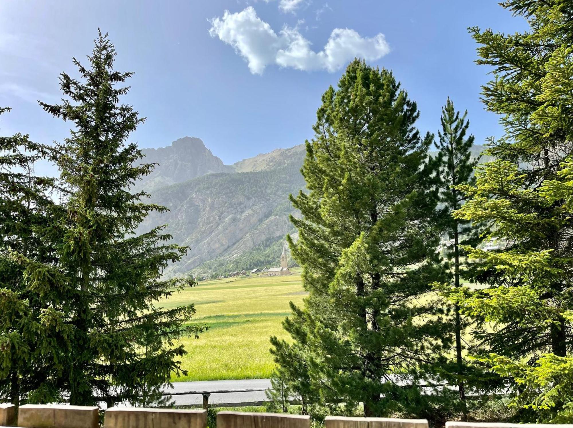 Gite Montagne 1 A 25 Places "Chalet Coste Belle" Ceillac Zewnętrze zdjęcie